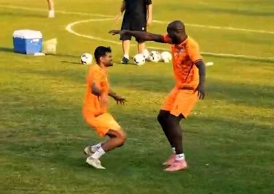  تماشایی‌ترین شادی‌ گل لیگ برتر ایران: مرگ به سبک مورتال کامبت!