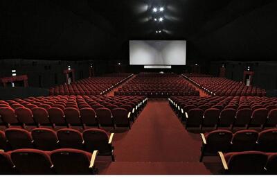  سینماها تعطیل شدند