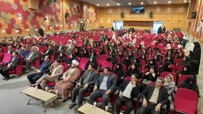  سی و دومین اجلاس نماز در شهرستان کبودرآهنگ برگزار شد