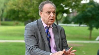  ادعای میانجی آمریکایی در پرونده غزه: حماس رویکردی باز در قبال واگذاری سلاح‌های سنگین خود نشان داده/ مقامات آمریکایی اطلاع داده‌اند که واشنگتن با تحویل سلاح‌های سنگین حماس و حفظ سلاح‌های سبک آن‌ها برای دفاع شخصی، مخالفتی ندارد/ حماس هم متعهد شده است در آینده هیچ سلاحی تولید یا به داخل غزه منتقل نکند