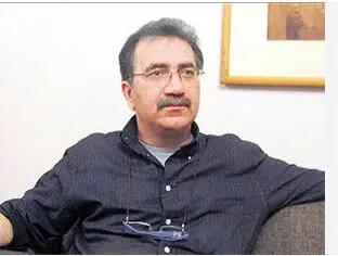  دختر پرویز صداقت: هنوز نمی‌دانیم چرا پدرم بازداشت شده است؛ تاکنون تماشی از او نداشته‌ایم