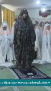  پخش نماز جماعت به امامت یک خانم در آنتن زنده صداو‌سیما!