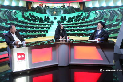  برنامه زیر پوست مجلس پیرامون جدال شرق و غرب