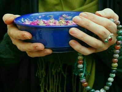  چرا پشت‌ سر مسافر آب می‌ریزیم؟