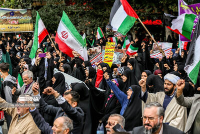  جهان اسلام در برابر سیاست‌های استکباری آمریکا متحد شود