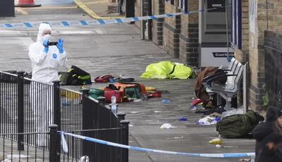  درباره حادثه خونین در قطار انگلیس چه می‌دانیم؟/فشار افکار عمومی برای افزایش امنیت حمل‌ونقل