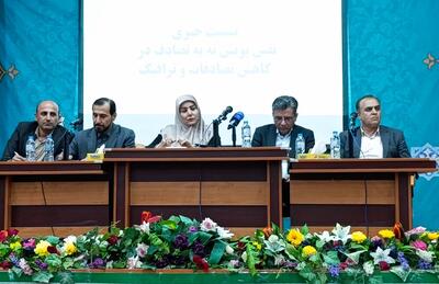  معاون دانشگاه علوم پزشکی یاسوج: دانشگاه علوم پزشکی یاسوج ۷۰۰ میلیارد تومان از سازمان‌های بیمه‌گر مطالبه دارد