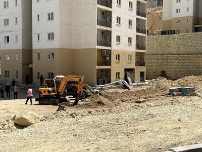  تحویل ۶۰۰ قطعه زمین به متقاضیان جوانی جمعیت در آبادان