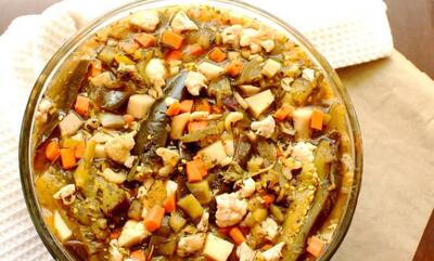  طرز تهیه ترشی بادمجان مخلوط+ نکات کپک نزدن و خوشمزه‌تر شدن