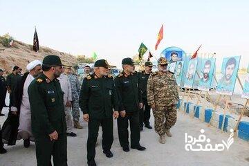  سردار وحیدی در بازدید از منطقه دوم ندسا؛ دشمن جرات نمی کنند نگاه چپ به این آب و خاک بیندازند