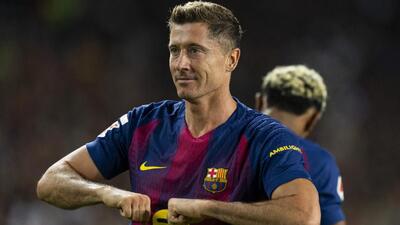  روبرت لواندوفسکی ظاهرش را تغییر داد و به کمپین حمایت از سلامت مردان پیوست / عکس