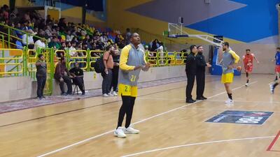  تصاویر پیش از بازی بسکتبال پالایش نفت و مهگل البرز