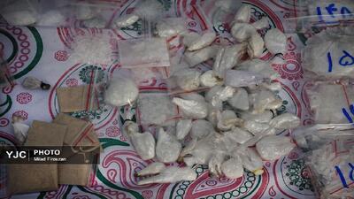  کشف بیش از ۹۳۹ کیلوگرم انواع مواد مخدر قبل از ترانزیت از مرز‌های هوایی