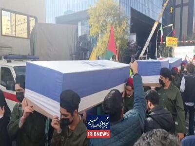  تابوت سربازان اسرائیلی در دست راهپیمایان 13 آبان