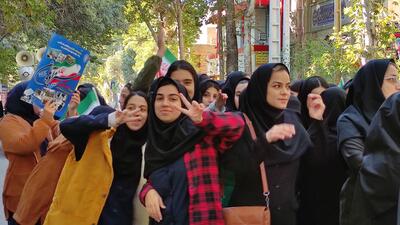  طنین‌انداز شدن فریاد استکبارستیزی در دیار مردمان لُر