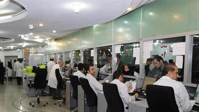  تامین داروهای مورد نیاز بیماران شیمی‌درمانی و خاص در داروخانه‌های هلال‌احمر