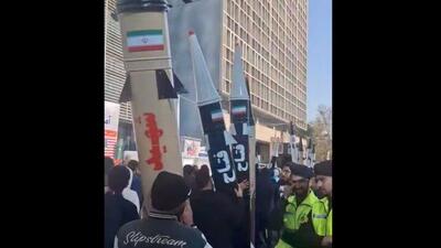  موشک‌های ایرانی در دستان دانش‌آموزان