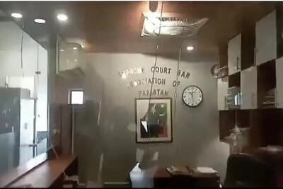  انفجار در دادگاه عالی پاکستان؛ ۱۲ نفر زخمی شدند (فیلم)