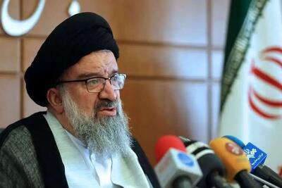  احمد خاتمی: تهدید مقام معظم رهبری محاربه است و محاربه حکم اعدام دارد
