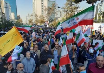  قطعنامه راهیپمایی ۱۳ آبان: نهاد‌های مرتبط از نفوذ و تهاجم فرهنگی هدفمند جلوگیری کنند