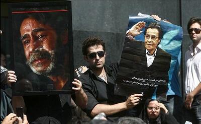  ویدیو قدیمی از مراسم تشییع پیکر خسرو شکیبایی