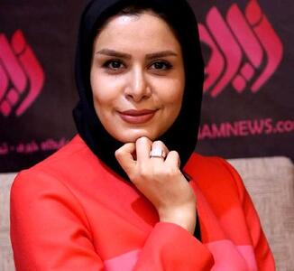  تاریخ وبگردی | رخ جذاب و خیره کننده خانم مجری سابق تلویزیون در یک رستوران