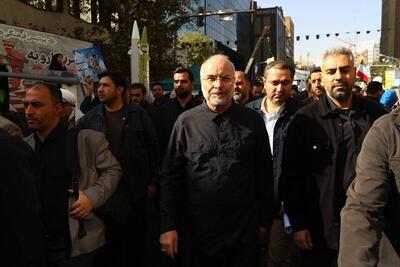  حضور قالیباف در راهپیمایی ۱۳ آبان