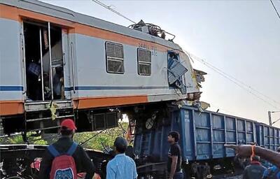  حادثه ریلی خونین در هند / 8 نفر کشته شدند + تعداد مصدومین