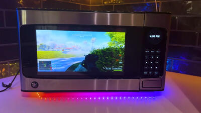  تماشا کنید: این مایکروویو می‌تواند بازی‌های کامپیوتری روز دنیا را اجرا کند - گیمفا