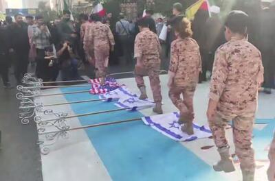  لباس رزم بر تن دختران و پسران دهه نودی در خیابان های تهران | ویدئو