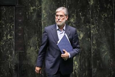  وزیر علوم: در حال تولید ۵۰ هزار محصول علمی هستیم/ محول شدن ماموریت های ملی به دانشگاه