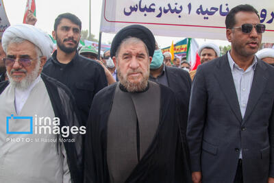  نماینده ادوار مجلس: مقاومت در برابر آمریکا، پیام ماندگار انقلاب اسلامی است