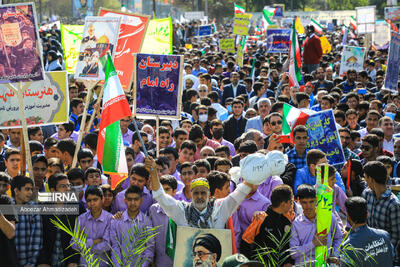  عضو مجلس خبرگان: ۱۳ آبان، روز استیضاح آمریکا است