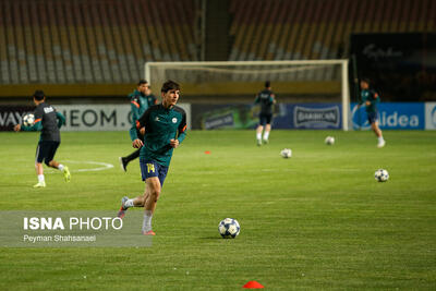  اعلام ترکیب ابتدایی تیم‌های سپاهان و آخال