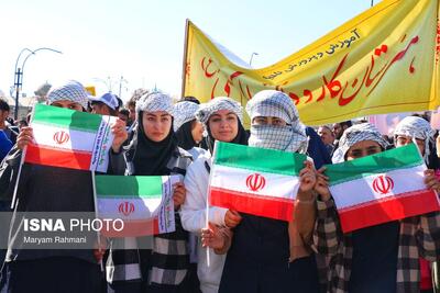  راهپیمایی گرامیداشت روز ۱۳ آبان - همدان