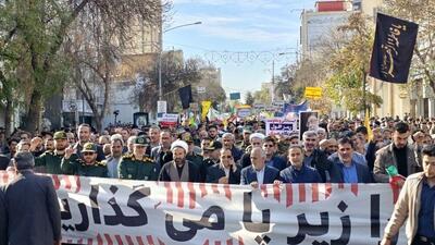  آغاز راهپیمایی ۱۳ آبان در اردبیل