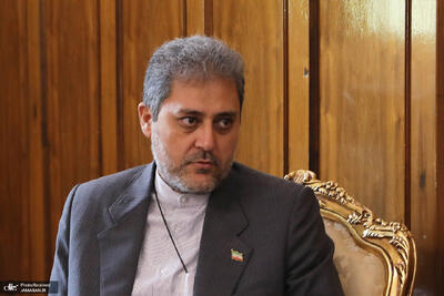  سلطانی، سفیر سابق ایران در ونزوئلا: احتمال حمله نظامی به ونزوئلا بسیار بالاست/ طبق مستندات سازمان‌های بین‌المللی، ادعاهای ترامپ مبنی بر دست داشتن دولت مادورو در قاچاق مواد مخدر کاملا کذب است