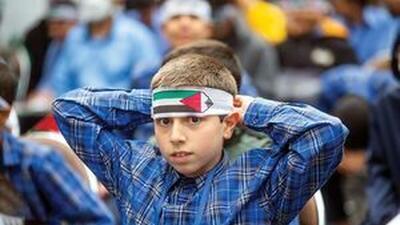  زنگ ملی مبارزه با استکبار در مدارس کشور طنین‌انداز شد