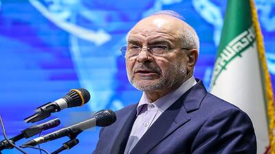  قالیباف: شعار مرگ بر آمریکا یعنی مرگ بر سلطه و نه مرگ بر ملت‌ها و ایستادگی در برابر زورگویی/ راه ما راه اعتدال، اقتدار و عقلانیت است/ ما از تقابل بی‌پایان سخن نمی‌گوییم، بلکه ما از تمدن جایگزین سخن می‌گوییم