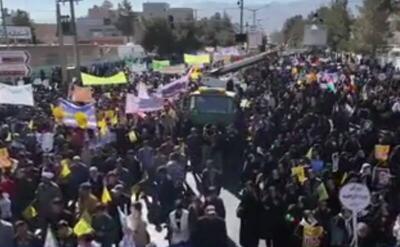  فیلم/ شکوه حضور بیرجندی‌ها در راهپیمایی ۱۳ آبان