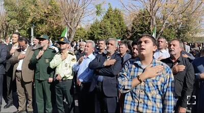  حضور مردم فاطمی گرمسار در راهپیمایی ۱۳ آبان