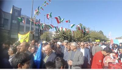  ندای استکبارستیزی مردم انقلابی سمنان در یوم الله ۱۳ آبان