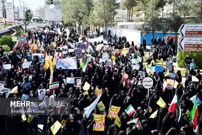  راهپیمایی ۱۳ آبان در شهرستان قاین