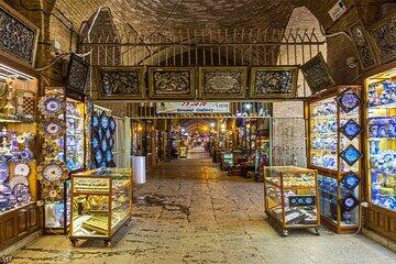  شیشه‌فروش: ایمنی بازار اصفهان بدون پست برق کامل نمی‌شود