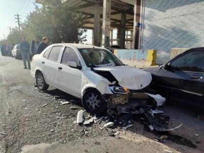  اورژانس: مصدومیت ۱۵ دانش‌آموز در سانحه تصادف سه سرویس مدرسه