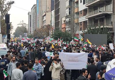 راه‌پیمایی یوم‌الله 13 آبان در تهران/ طنین شعار «مرگ بر آمریکا» - روزنامه رسالت