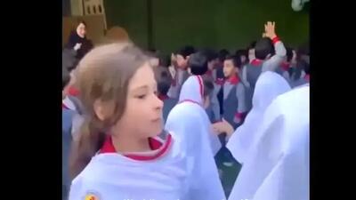  فیلم آواز شاد/ آهنگ کردی کاری با بچه ها کرد که کسی نتونست تو صف وایسه دوستش که دیگه ترکونده