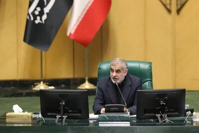  نایب رئیس مجلس: وزیر اقتصاد مانع صدور مقررات خلق الساعه شود