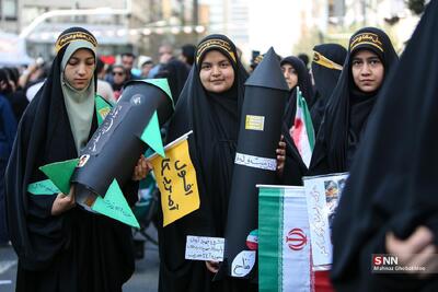  انقلاب سوم با محوریت اخراج آمریکا و صهیونیسم در حال شکل‌گیری است