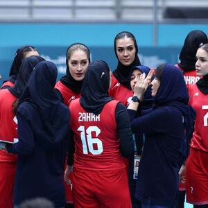  باخت والیبال زنان در نخستین گام